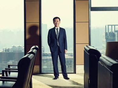 险成“老赖”的王健林，到底还剩多少钱？