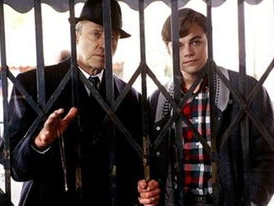 猫鼠游戏 原型,揭秘现实版“猫鼠追逐”的惊心动魄